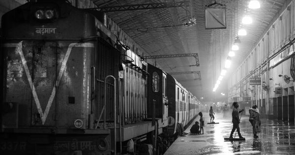 Spectral Railways: A Halloween Junkies Guide to Ghost Stories from Haunted Train Stations