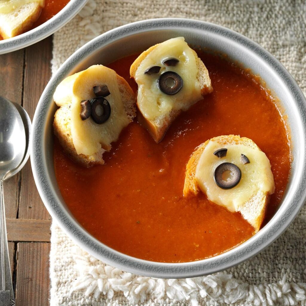 Spine-Chilling Soup Recipes: A Cozy Treat for Halloween Nights